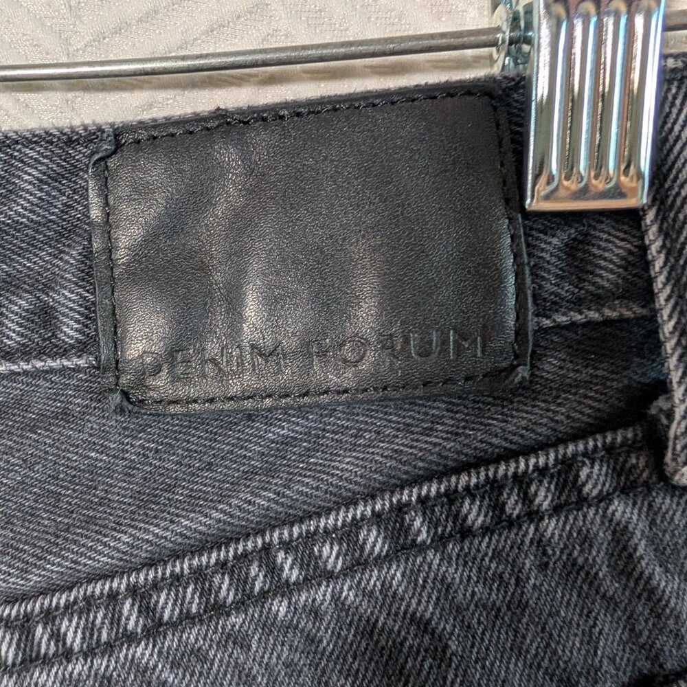 Denim Forum The Farrah Hi-rise Wide Jean Black Size 25 Aritzia Denim - Picture 8 of 9